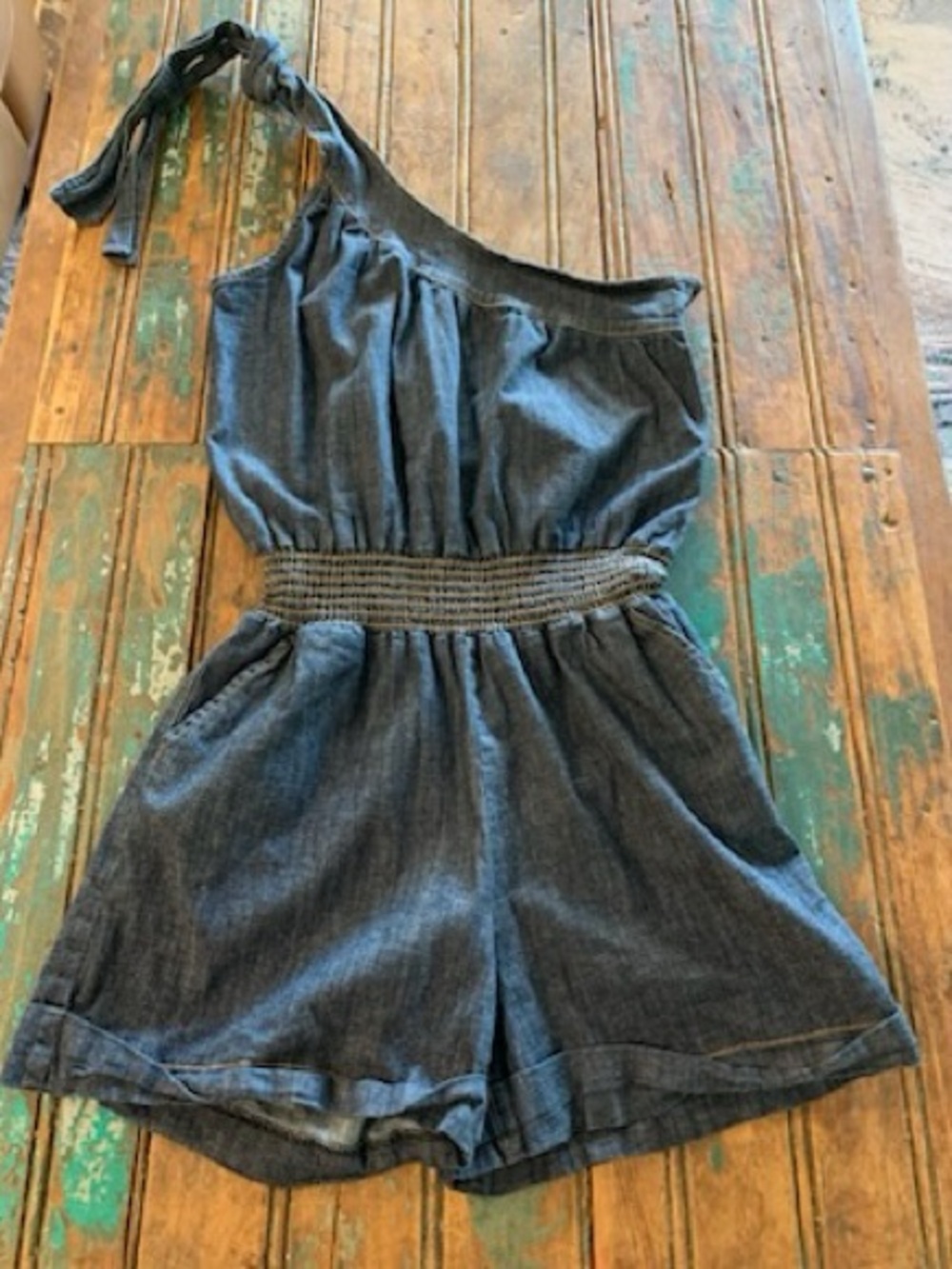 One-Shoulder Chambray Romper in Denim Blue